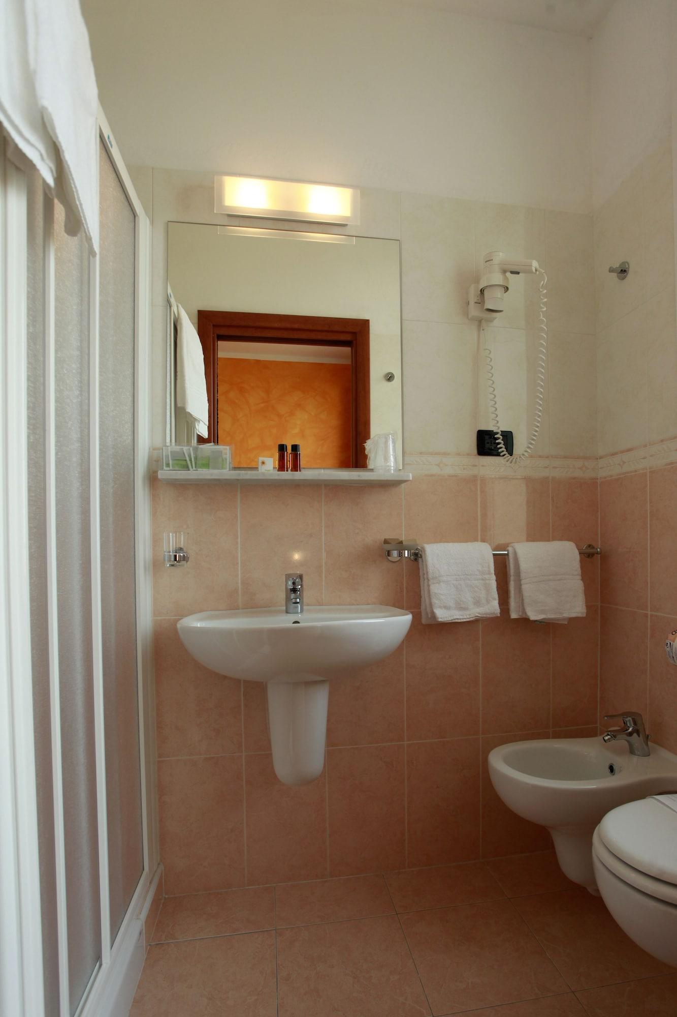 Piccolo Hotel Diano Marina Dış mekan fotoğraf