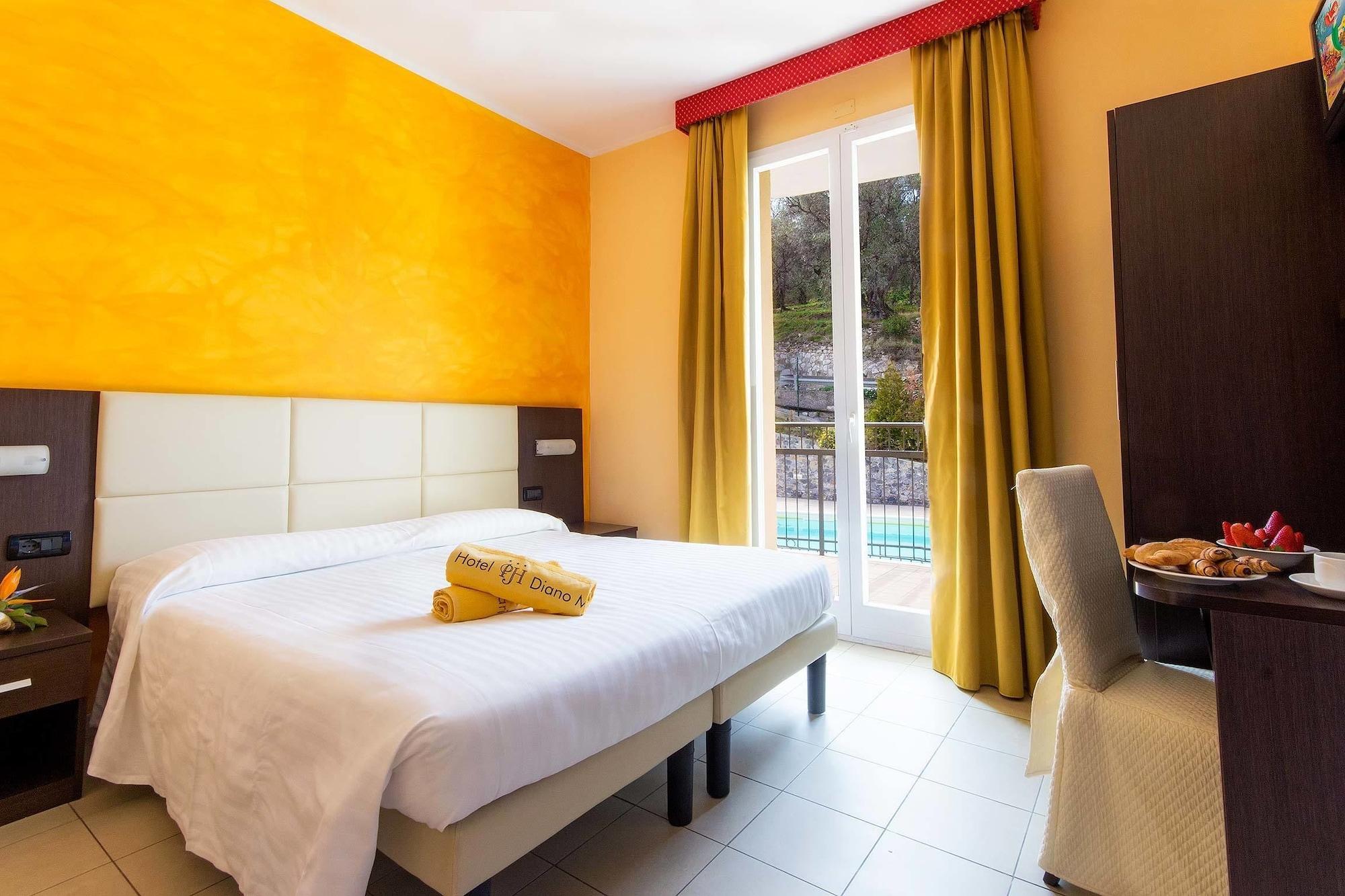 Piccolo Hotel Diano Marina Dış mekan fotoğraf