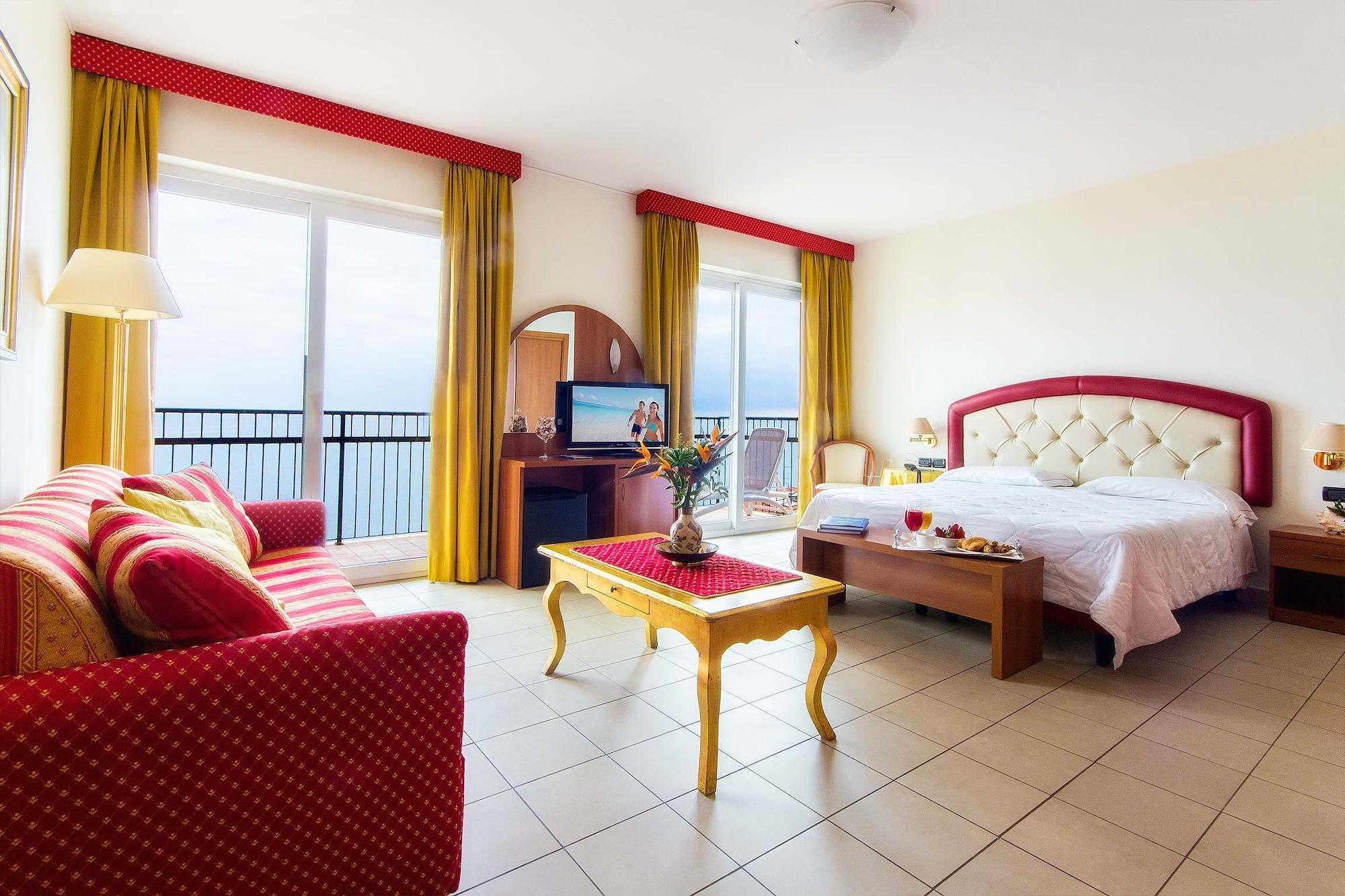 Piccolo Hotel Diano Marina Dış mekan fotoğraf
