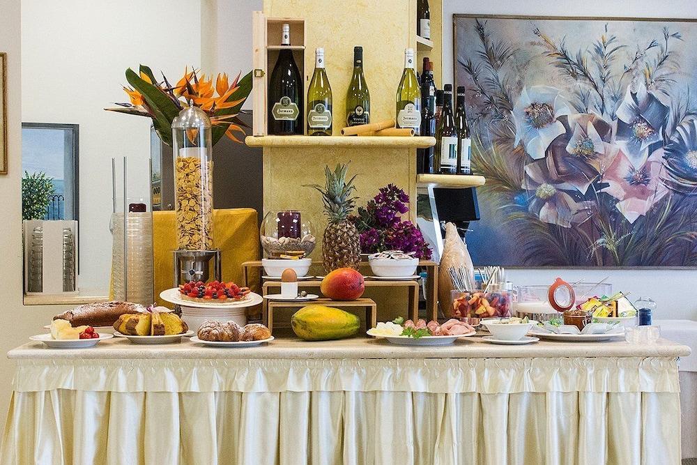 Piccolo Hotel Diano Marina Dış mekan fotoğraf