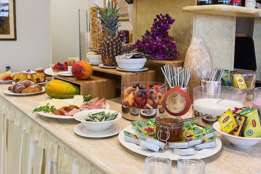 Piccolo Hotel Diano Marina Dış mekan fotoğraf