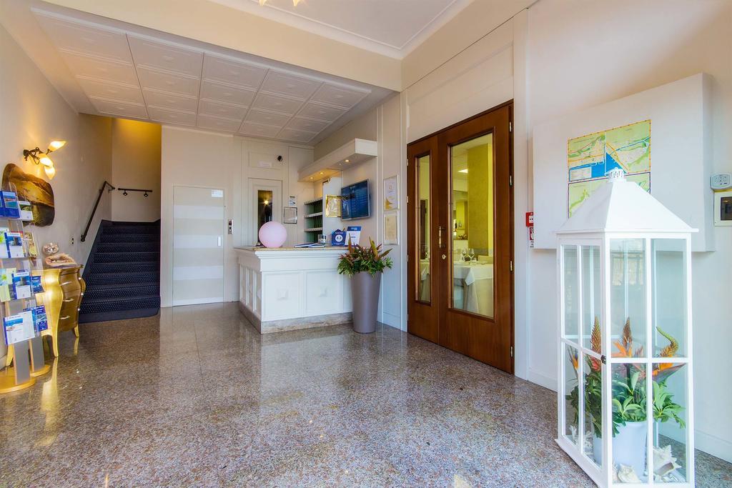 Piccolo Hotel Diano Marina Dış mekan fotoğraf