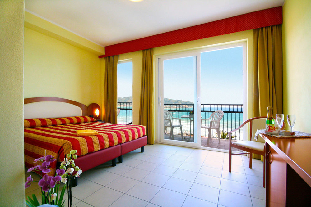 Piccolo Hotel Diano Marina Dış mekan fotoğraf