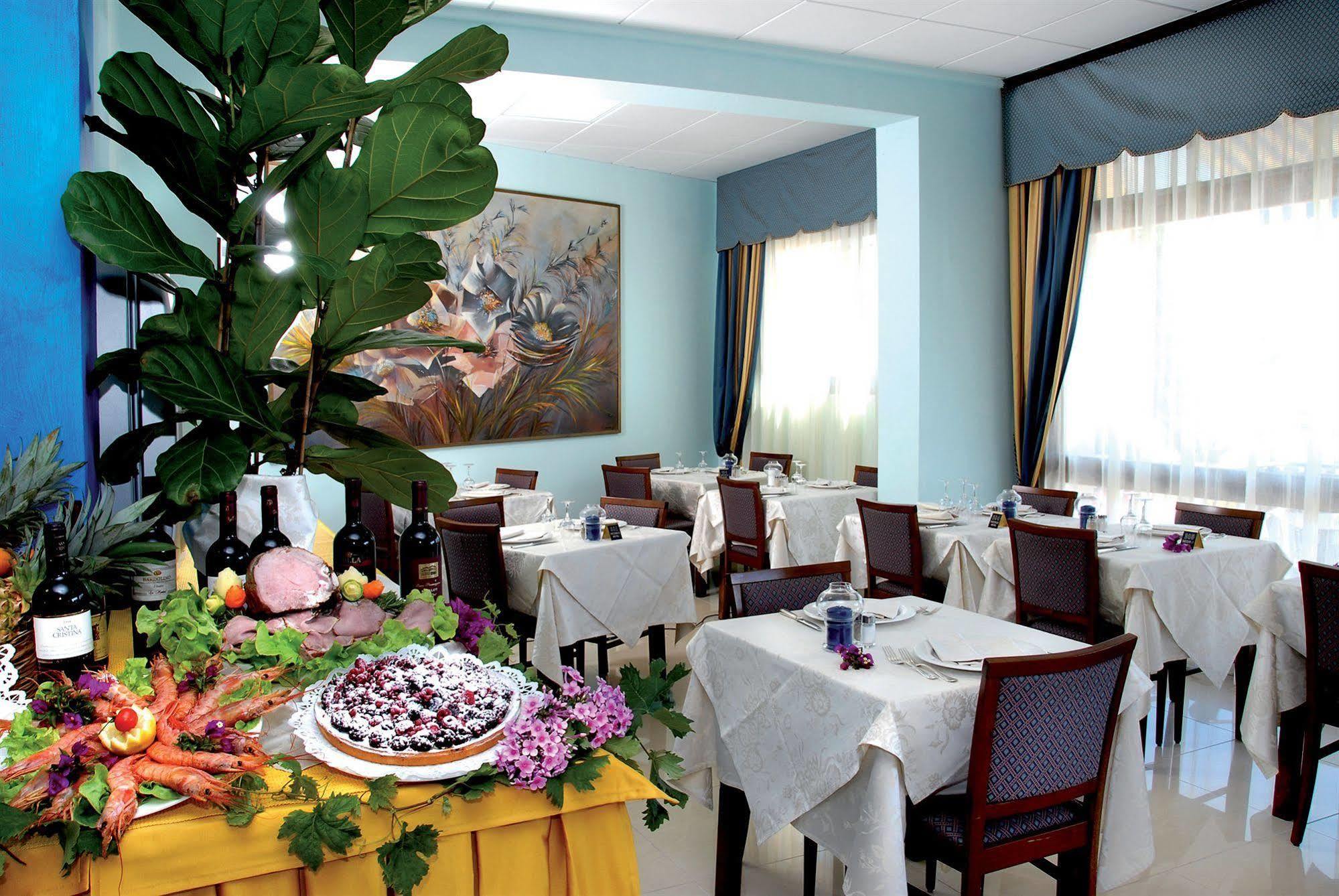Piccolo Hotel Diano Marina Dış mekan fotoğraf